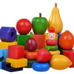 اسباب بازی های پلاستیکی با استفاده از دستگاه تزریق پلاستیک چگونه تولید می‌شوند؟